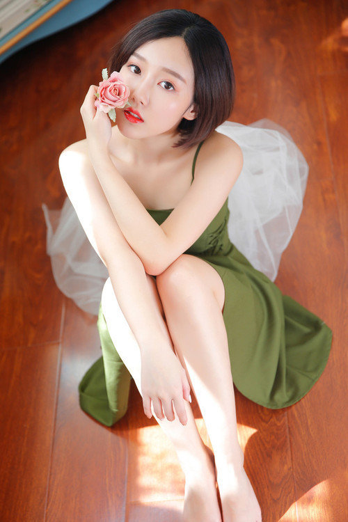 �ɳ���һ���˵����飬���Ÿ��Բ�ͬ�Ĺ������������