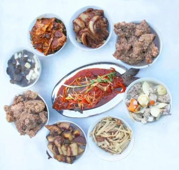 �����������ʷ��Ǩ�뵱�°����˵�ϲ������