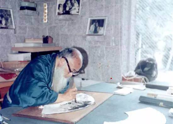 ��ʮ��ɹ��ٰ조�Ŵ�ǧ����չ�������ٽ���Ͽ�����Ļ�����