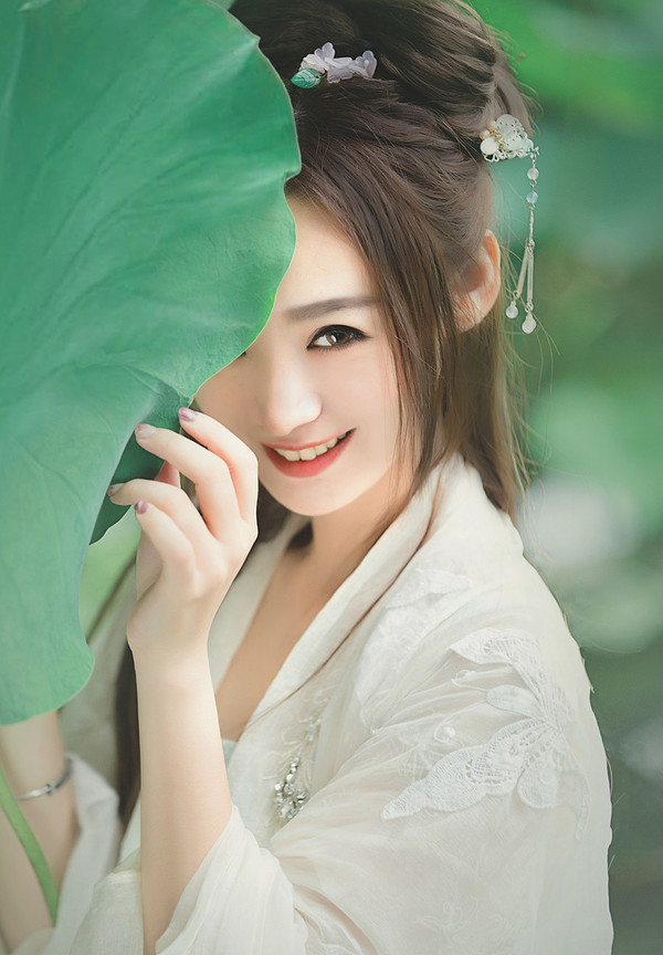 �¹�Ů��_ һ���˸����İ���
