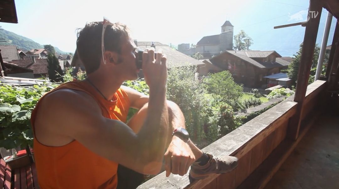ÿ���˶����Լ�������֮�ۣ�������/�������Ueli Steck һ��