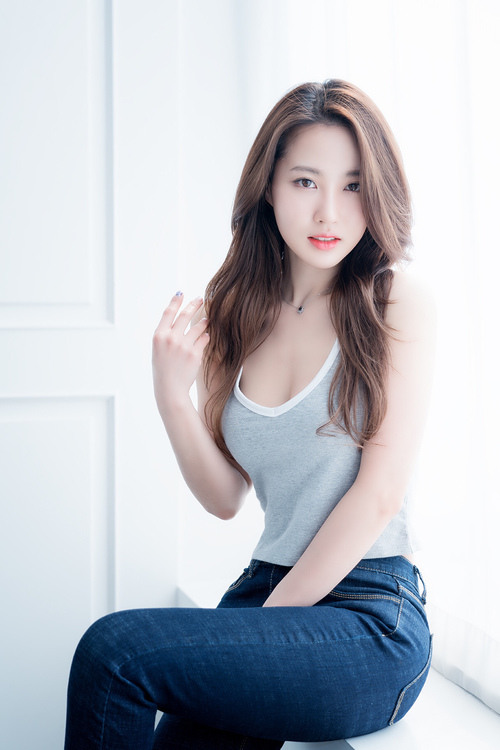�����������һĨ�̺죬���ޱ������������� ������