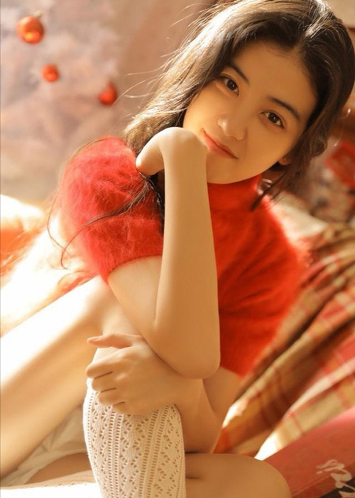 �칫���˵�Ů��С˵txt �츾�İ���(��ƪδ��)